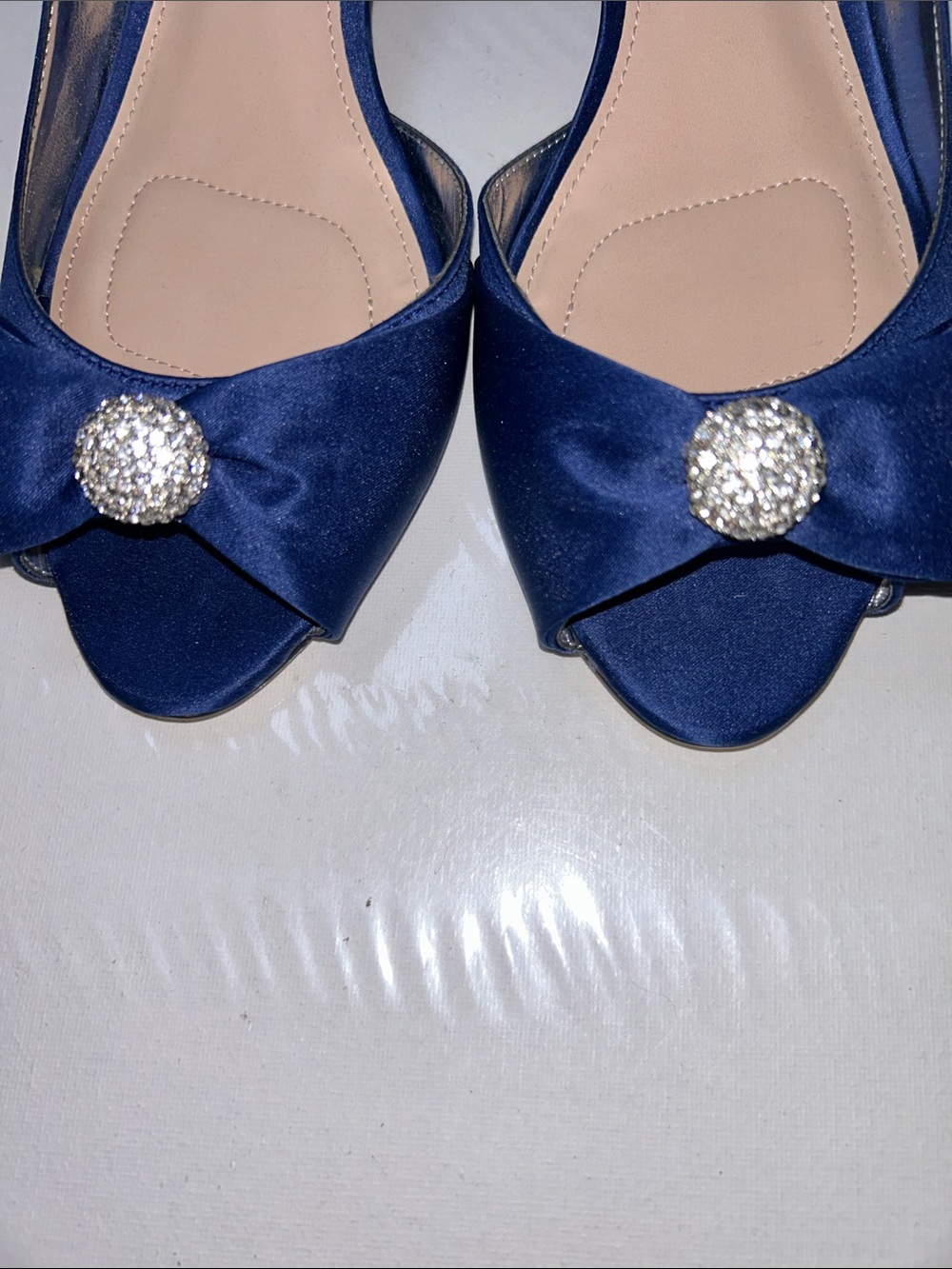 NWOB Nina Contesa D’Orsay Navy Blue Satin Peep Toe Flats w/ Bow & Rhinestone 10W - Picture 4 of 9